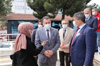 Metin Alper ile birlikte Trabzon Kızılay'a Plazma bağışında bulunan emniyet teşkilatı mensuplarını bağış esnasında ziyaret ettiler (2).jpg